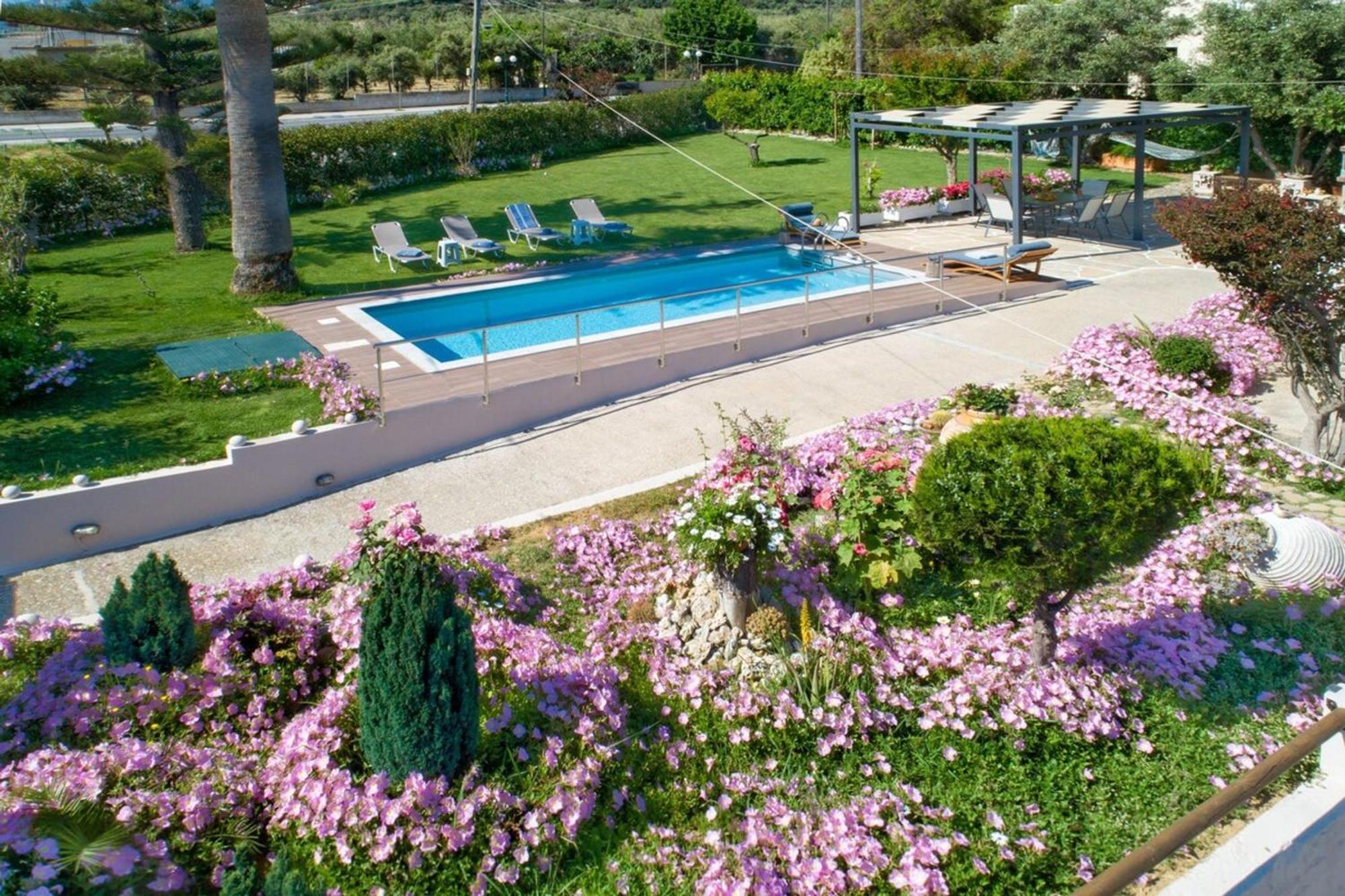 Santy Villa - Gerani Gerani  Ngoại thất bức ảnh